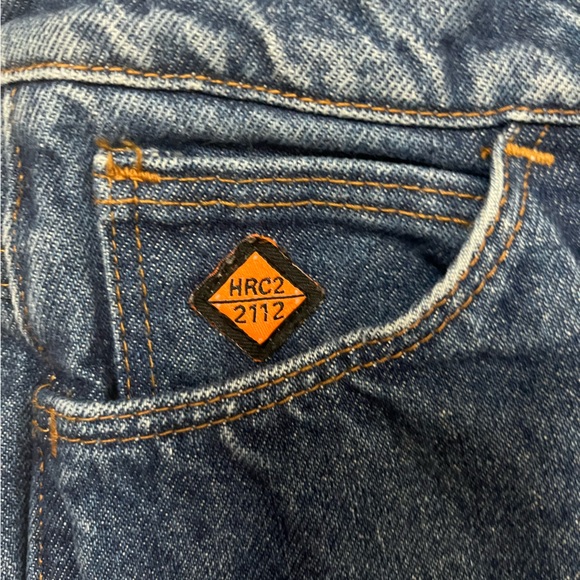 Wrangler Women’s Mid-Rise Boot Cut Jeans- Size 29 Tall. - Picture 6 of 9